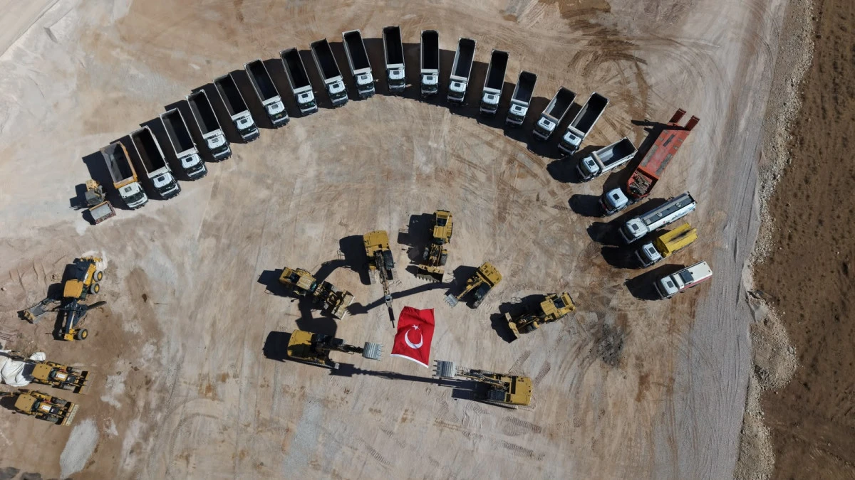 800 Milyon TL&rsquo;lik Dev Yatırım Hizmete Girdi: Kuzey İl&ccedil;eleri Asfalt &Uuml;retim Tesisi A&ccedil;ıldı!