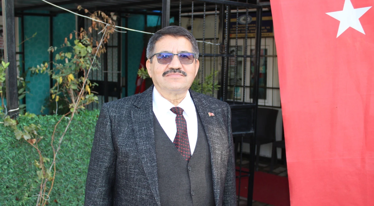 Bayramlar; g&ouml;n&uuml;llerin birleştiği, kardeşliğin g&uuml;&ccedil;lendiği g&uuml;nlerdir!