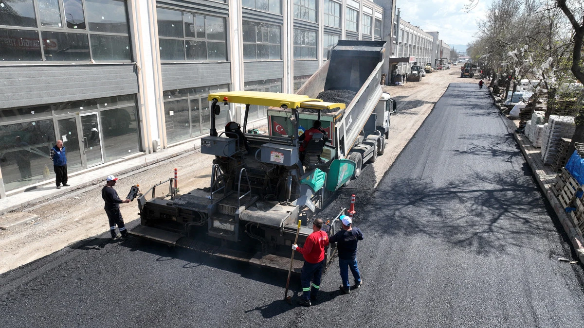 B&uuml;y&uuml;kşehir, Toptancılar Sitesi Yollarını Yeniliyor!