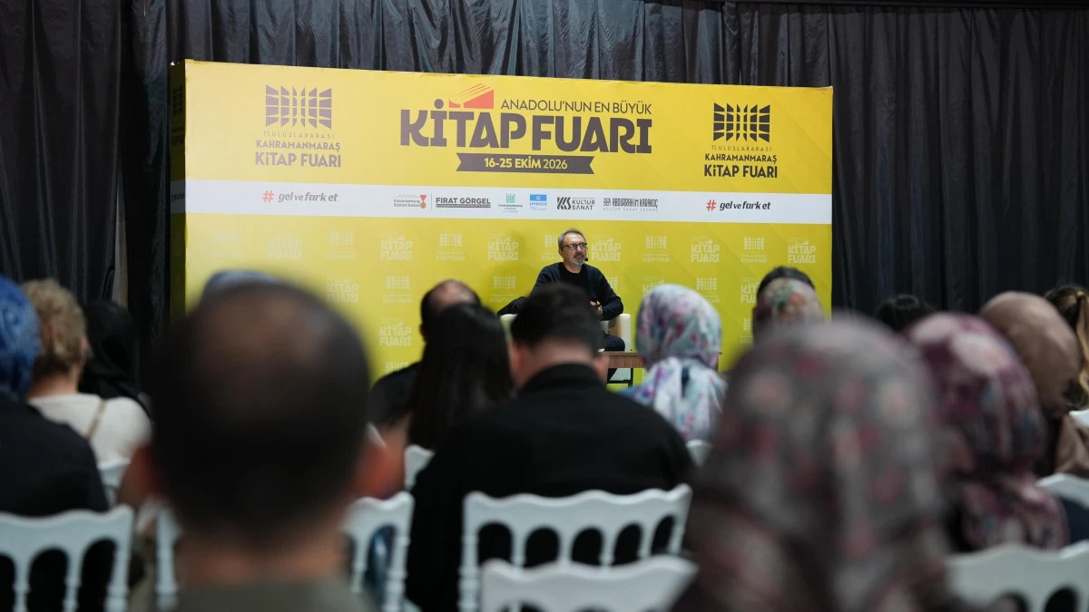 B&uuml;y&uuml;kşehir&rsquo;in Kitap Fuarı&rsquo;nda Hakan T&uuml;rk&ccedil;apar&rsquo;dan Psikolojik Sağlık S&ouml;yleşisi!