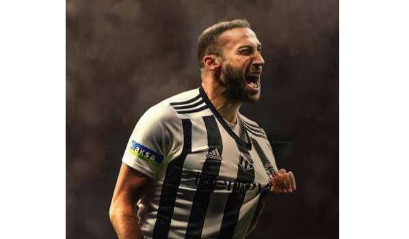 Cenk Tosun, Fenerbahçe yolunda!