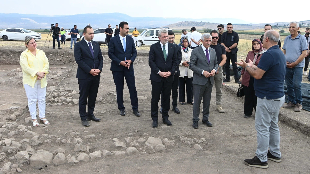 Domuztepe H&ouml;y&uuml;ğ&uuml;&rsquo;nde Binlerce Yıllık Tarih G&uuml;n Y&uuml;z&uuml;ne &Ccedil;ıkıyor!