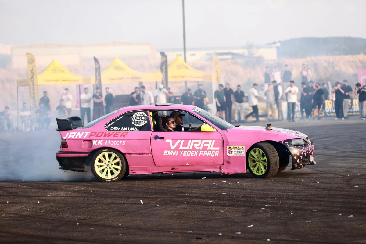 Dulkadiroğlu&rsquo;nda Motor Sporlarına Yeni Adres: Drift Pisti Kapılarını A&ccedil;tı!
