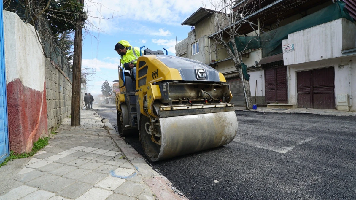 Dulkadiroğlu&rsquo;nda Yollar Yenileniyor!