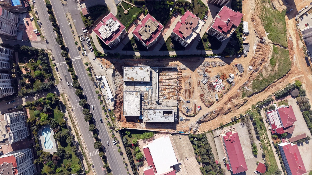 Kahramanmaraş&rsquo;ın Yeni Nesil Gen&ccedil;lik ve Spor Kompleksi Hızla Y&uuml;kseliyor!