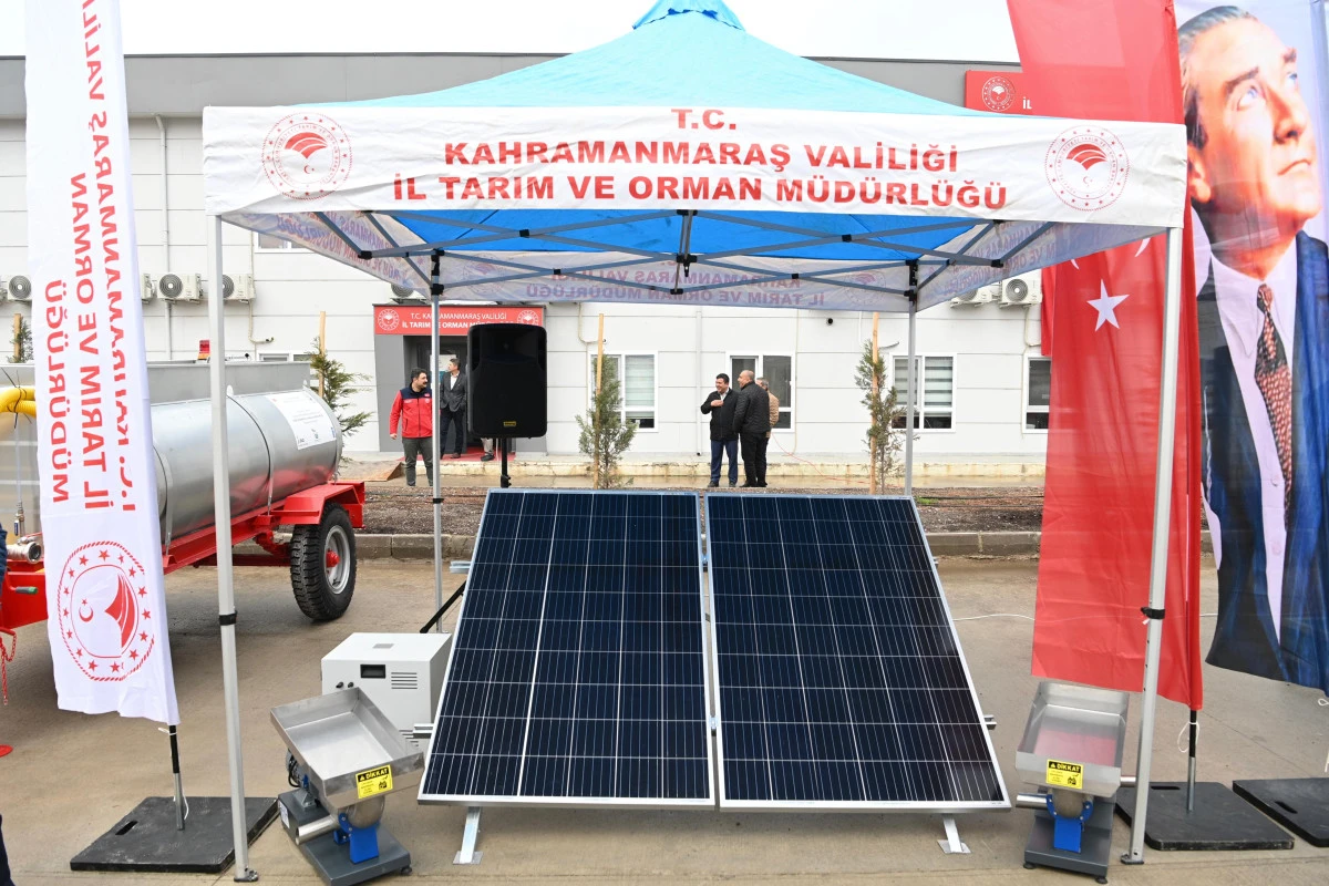 Kahramanmaraşlı &Ccedil;ift&ccedil;ilere İş Makinesi Desteği!