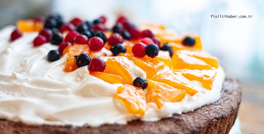 Kalıpta Sürpriz Muhallebi Tarifi nasıl yapılıyor?