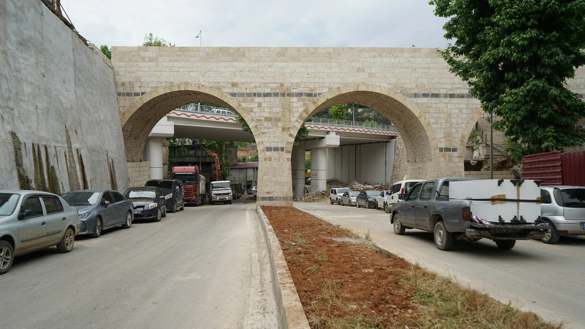 Kanlıdere Caddesi Ara&ccedil; Trafiğine A&ccedil;ıldı!