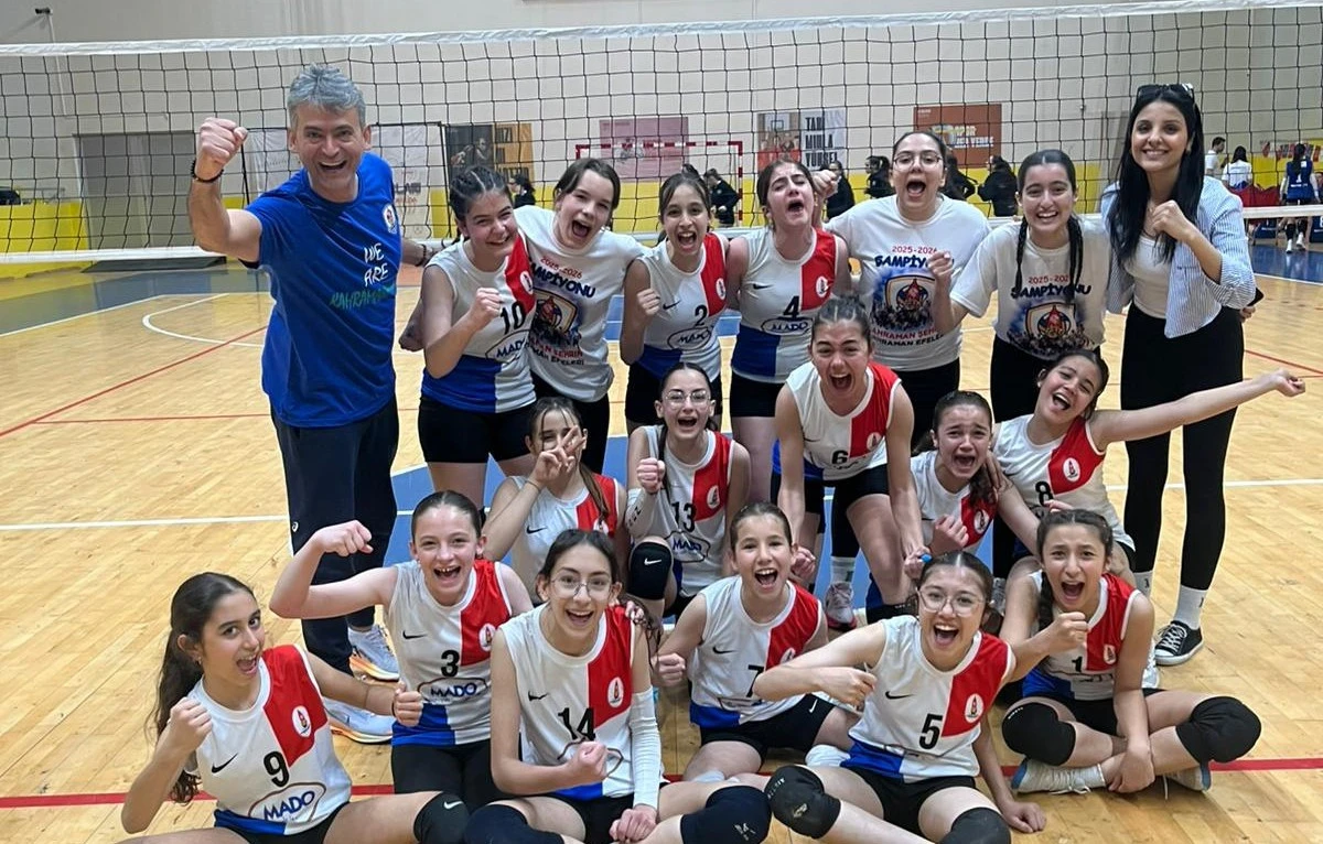 Onikişubat Belediyespor Midi Kız Voleybol Takımı T&uuml;rkiye Şampiyonası Yolunda!