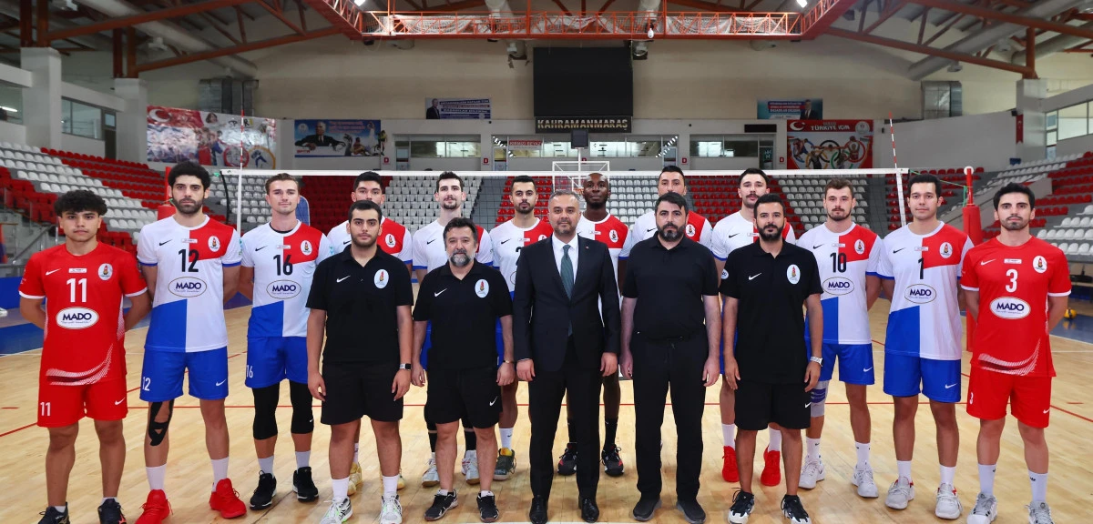 Onikişubat’ın Yeni Gururu: Belediyespor Voleybol Takımı resmen kuruldu!