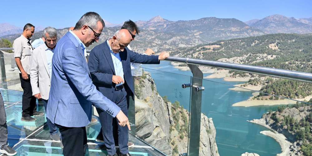 Şahin, Ali Kayası Cam Teras Beklentimin Üzerinde Bir Proje!