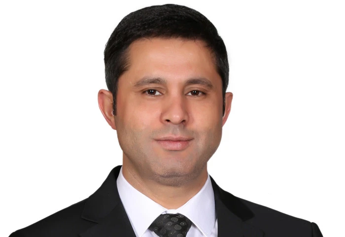 Sevgi ve barışın h&uuml;k&uuml;m s&uuml;rd&uuml;ğ&uuml; bir bayram ge&ccedil;irmenizi temenni ediyorum!