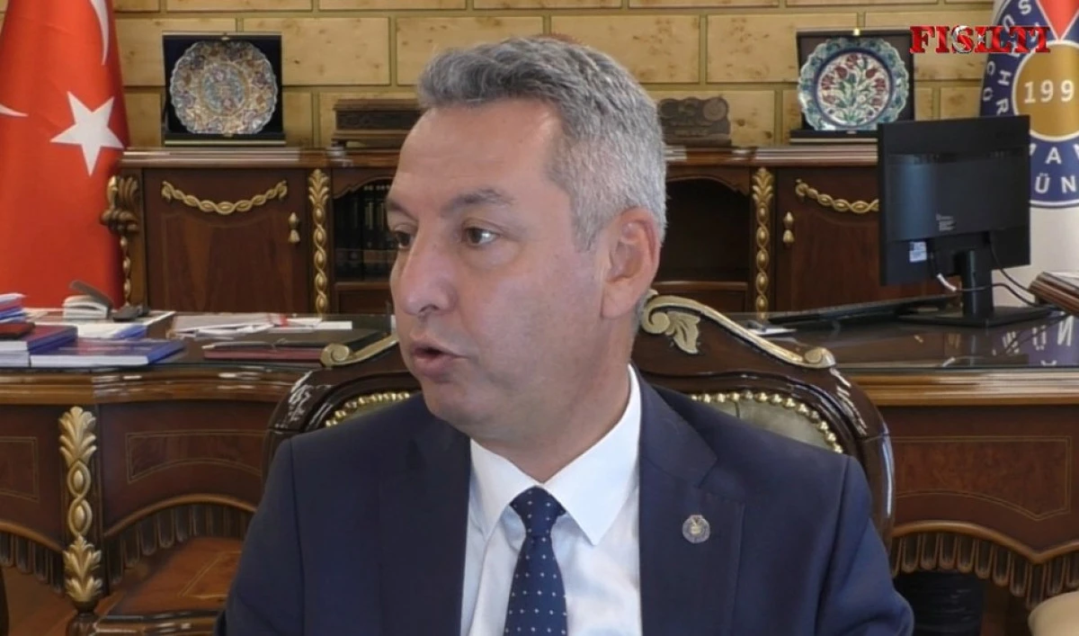&Uuml;niversitemizi Her Y&ouml;n&uuml;yle Geliştireceğiz!