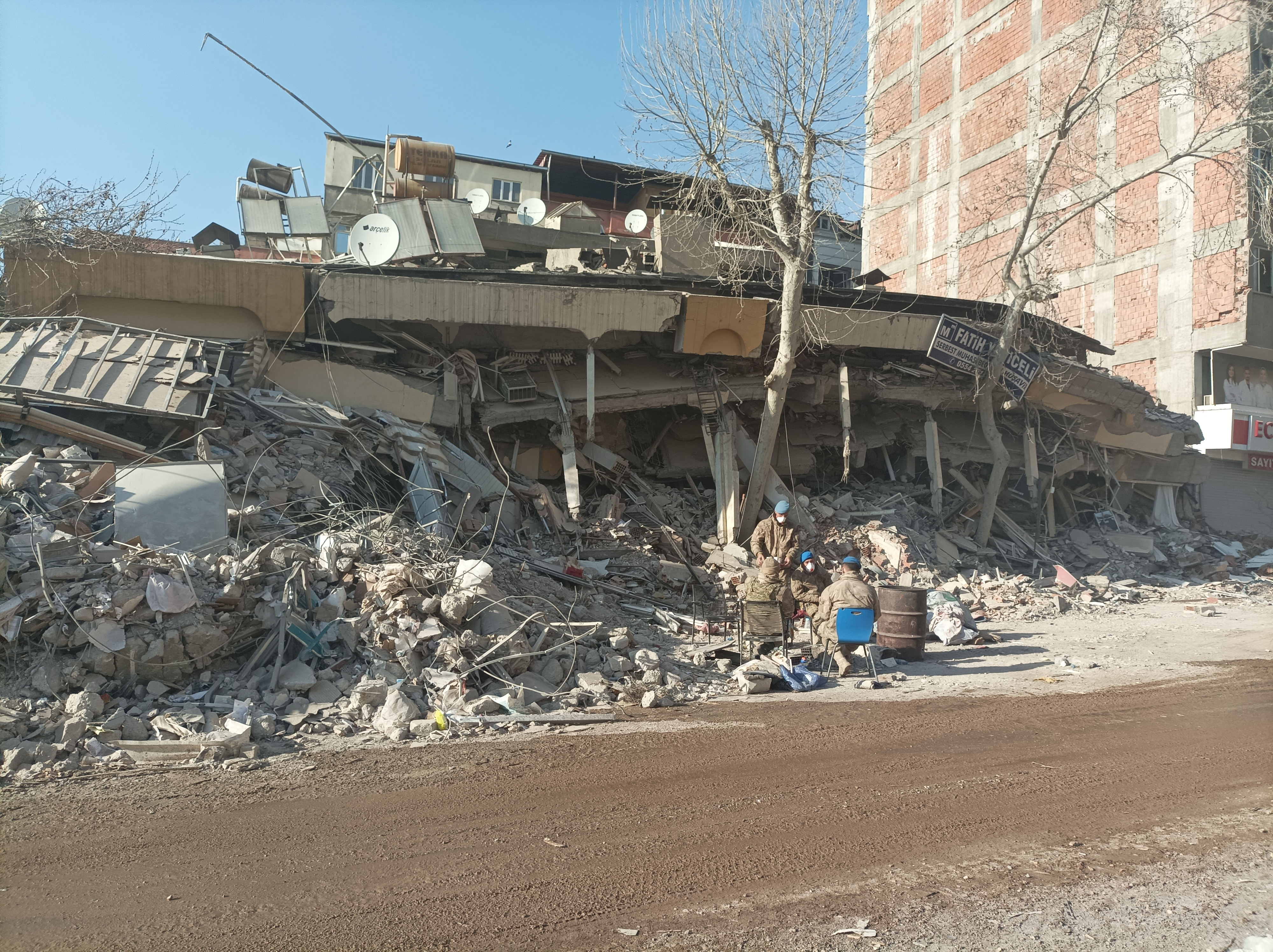 Deprem sonrası Müftülük meydanının son hali